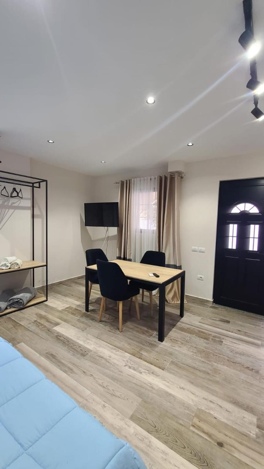 Guest House Tian & Hojz Durrës Zewnętrze zdjęcie